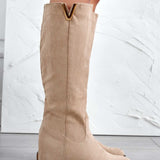 RANDA - Alexoo bézs velúr bokacsizma belső platformmal