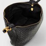 Renáta - Burgundi Stílusú Elegancia